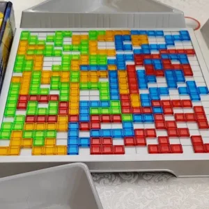 Ricevuto Blokus Squares Gioco da Tavolo per 4 Giocatori dal cliente E****a.
