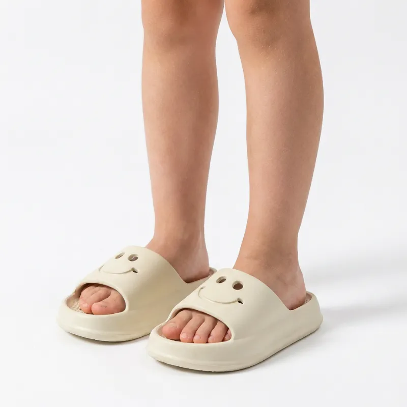 Ciabatte estive antiscivolo con suola spessa, morbide ciabatte da spiaggia con fori per bambini