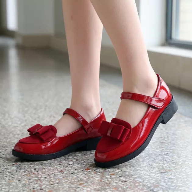 comfortable dressy flats, elegant flats, elegant flat shoes, most comfortable dressy flats