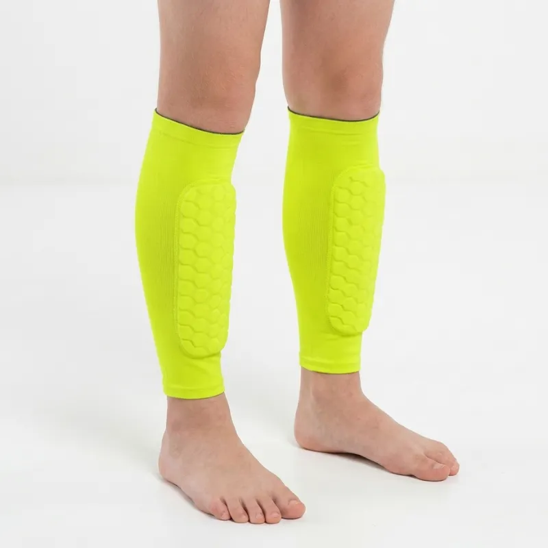 1 paio di parastinchi imbottiti da calcio con manicotti per gambe per bambini
